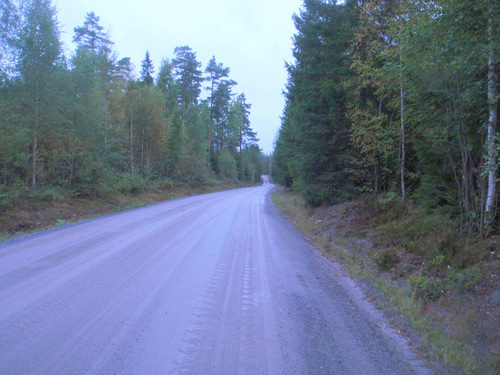 Cycling to Askersund.